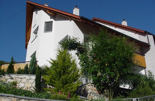 Eptingen Bed & Breakfast | Apartment Capitolio Eptingen
