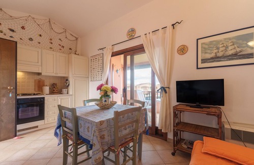 Murta Maria Apartment | Apartment 'Casa Vacanze Fico' with Shared Pool, Private Terrace and Air Conditioning