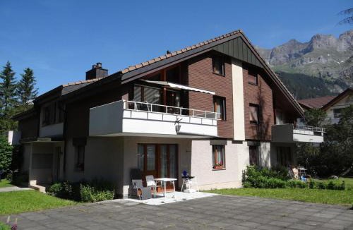 Engelberg Apartment | Apartment Chalet Bergblick by Interhome