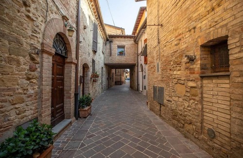 Petrignano Apartment | Apartment Di Luce near Assisi' with Wi-Fi