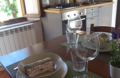 Nugola Apartment | APARTMENT IL PINO