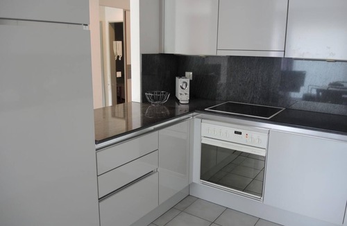 Ascona Apartment | Apartment in top location in Ascona with outdoor pool, near the golf and beach