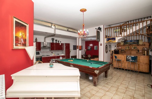 Partanna Villa | Apartment in villa with private pool exclusive use. CIN: EN082053C2ZX59VQGK