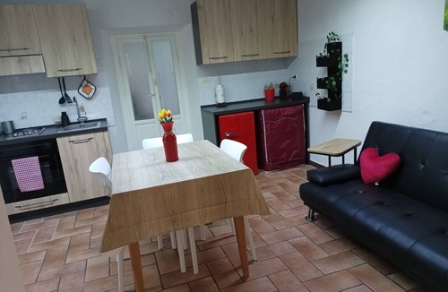 Subbiano Apartment | Apartment "La Finestra sul Fiume" with Private Terrace