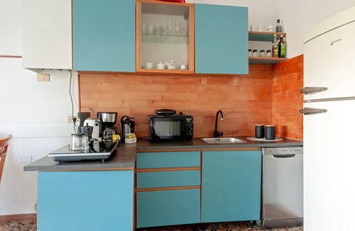Pisa Apartment | Apartment 'Le 7 Calle with Balcony' with Private Terrace, Shared Garden, and Wi-Fi