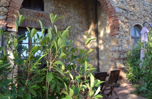 Casalappi Apartment | Apartment mit offenem Schlafboden und Garten by Interhome
