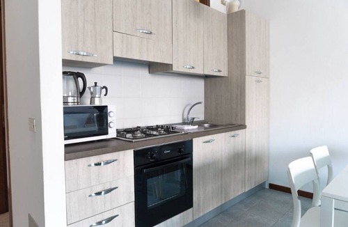 Bellano Apartment | Apartment on the beach facing Lake Como. Air conditioning, wifi, internal parking and beach access are free!The house is located right in front of the lake, from where you can enjoy the beautiful view of the lake. Bellano center and Bellano Tartavalle Te