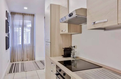 San Babila Villa | Apartment Pausini - Two Bedroom Villa, Sleeps 5