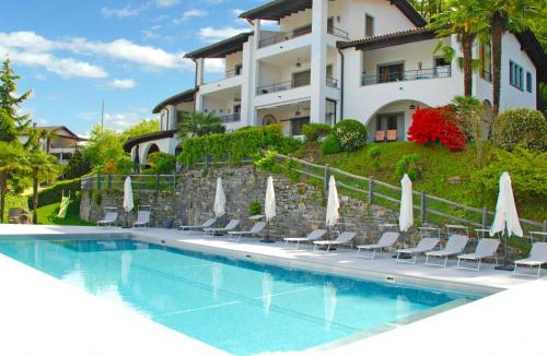 Piazzogna Apartment | Apartment Residenza Miralago Apt- C28 by Interhome