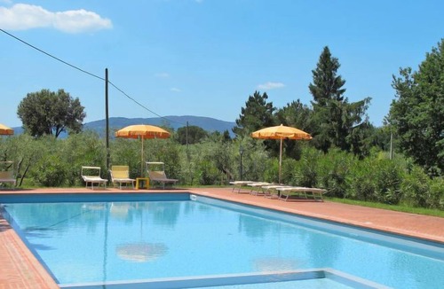 Pian di Sco Apartment | Apartment Villa Monnalisa in Pian di Scò - 6 persons, 2 bedrooms