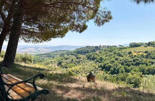 Montalcino Apartment | Apartment with a view in montalcino