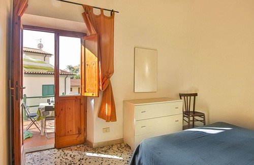 Seccheto Apartment | Atena holiday apartment in Seccheto few steps away from the beach