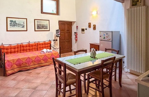 Montecastelli Apartment | Awesome apartment in Montecastelli Pisano