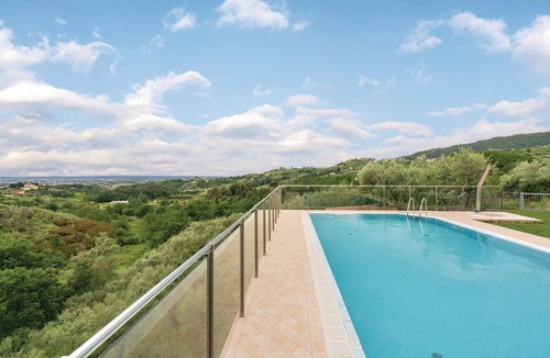 Massa e Cozzile House | Awesome home in Massa e Cozzile PT