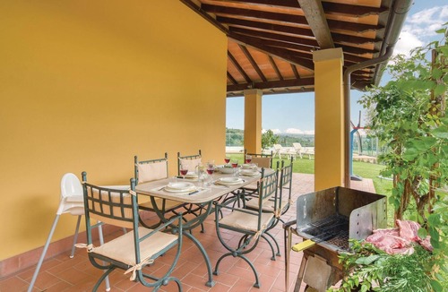 Massa e Cozzile House | Awesome home in Massa e Cozzile PT