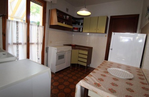 Lignano Riviera Apartment | Beachside family villa with large, enclosed garden