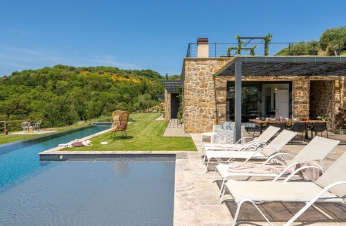 Passignano sul Trasimeno Villa | Beautiful private villa for 6 guests with WIFI, A/C, private pool, terrace and panoramic view