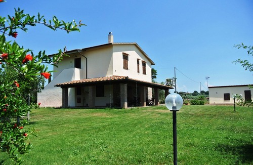 Magliano in Toscana Apartment | Beautiful apartment for 4 people with TV and pets allowed