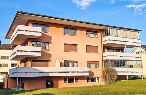 Haag Apartment | Beautiful apartment for 4 guests with WIFI, TV, balcony, pets allowed and panoramic view