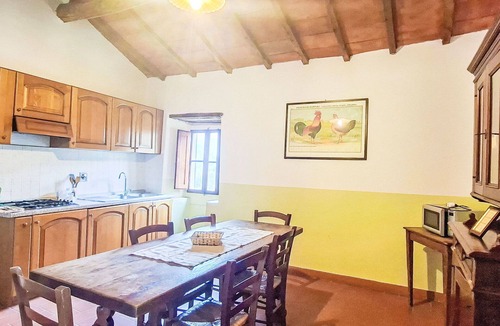 Montebonello Apartment | Beautiful apartment for 6 guests with private pool, WIFI and pets allowed