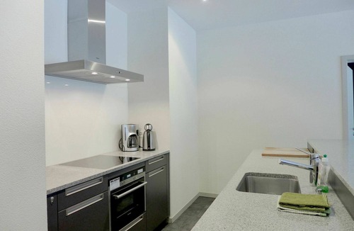 Central Interlaken Apartment | Beautiful apartment for 4 guests with WIFI, TV, balcony and panoramic view