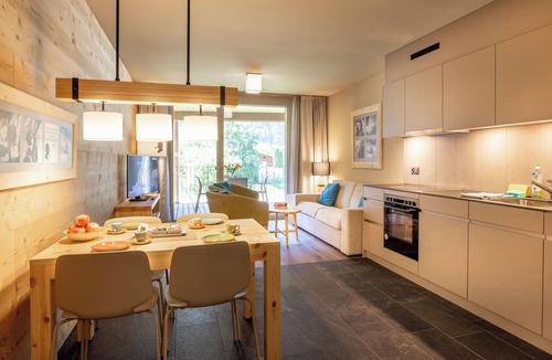 Meiringen Apartment | Beautiful apartment for 4 people with WIFI, TV, terrace and pets allowed