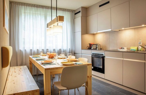 Meiringen Apartment | Beautiful apartment for 8 people with WIFI, TV, terrace and pets allowed