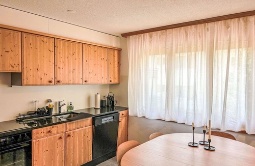Laax Apartment | Beautiful apartment for 4 guests with WIFI, TV, balcony, pets allowed and panoramic view