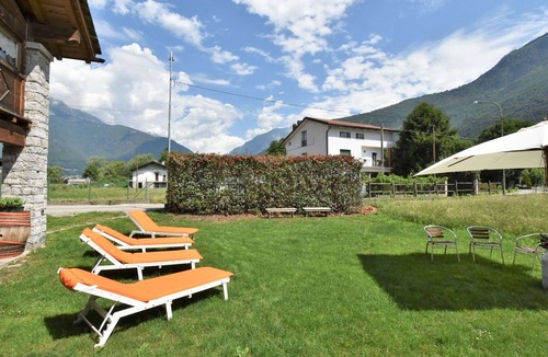 Valtellina Apartment | Beautiful apartment for 5 people with A/C, WIFI, TV, patio and pets allowed