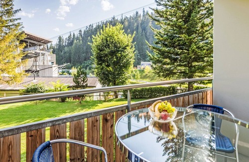 Laax Apartment | Beautiful apartment for 6 people with WIFI, TV, balcony and panoramic view