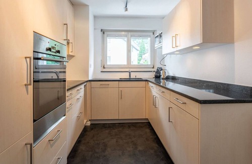 Flims Apartment | Beautiful apartment for 7 people with pool, WIFI, TV, balcony and panoramic view