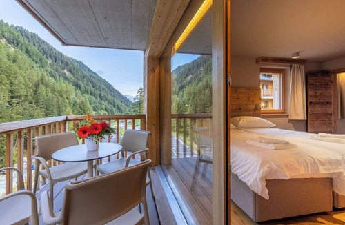 Zinal Apartment | Beautiful apartment for 8 people with WIFI, TV and pets allowed