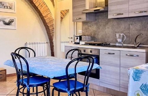 Cecina Apartment | Beautiful apartment for 3 guests with pool, A/C, WIFI, TV and pets allowed