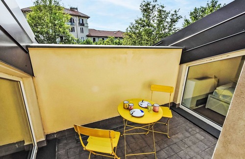 Quartiere Mazzini Apartment | Beautiful apartment for 5 people with A/C, WIFI, TV and terrace