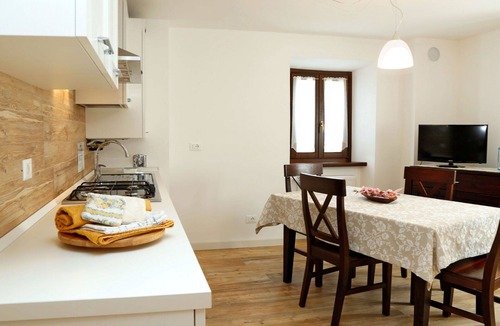 Raveo Apartment | Beautiful apartment for 3 people with WIFI, TV and patio