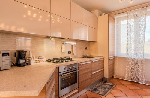 Rovellasca Apartment | Beautiful apartment for 4 people with A/C, WIFI, TV and balcony