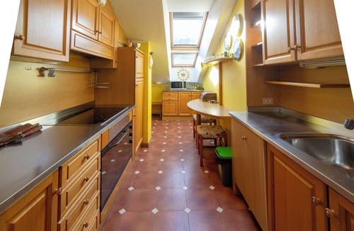 Valtellina Apartment | BEAUTIFUL ATTIC ROOM WITH A VIEW OF THE SKI SLOPES