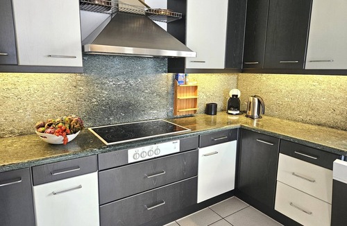 Brione sopra Minusio Apartment | Beautiful views offers you this spacious apartment on the sunny slope of Locarno