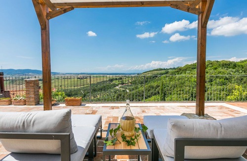 Santa Luce House | Beautiful private villa for 5 guests with WIFI, A/C, TV, patio, pets allowed and panoramic view