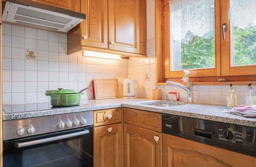 Ovronnaz House | Beautiful private villa for 7 people with WIFI, TV, terrace and pets allowed