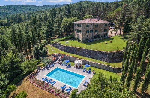 Ripoli Villa | Beautiful private villa with hot tub, A/C, private pool, WIFI, TV, patio and panoramic view