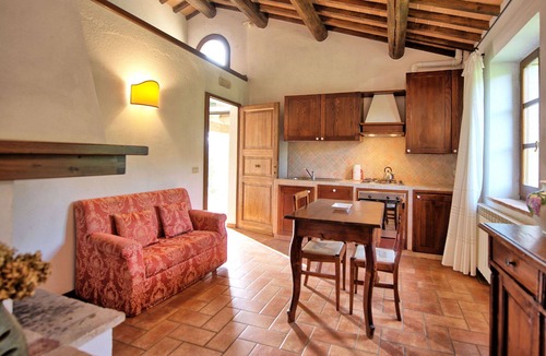 Cetona Villa | Beautiful private villa for 20 people with A/C, WIFI, private pool, TV, veranda and panoramic view