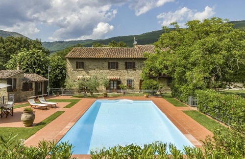 Cortona Villa | Beautiful renovated stone villa - private pool,park,air conditioning,smart tv