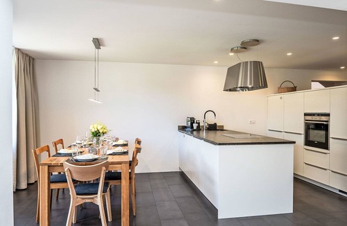Li Curt House | Beautiful villa for 6 people with WIFI, TV, patio and pets allowed