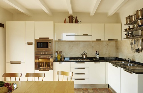 Caprese Michelangelo House | Beautifully restored farmhouse, big pool & terrace, amazing views