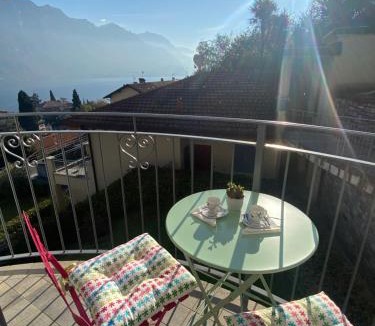 Bellagio House | Bellagio Lake Flat - Lake view & balcony, near the center