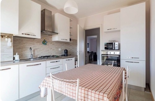 Aggregazione Rionale 9 Apartment | Biroldi Apartment .