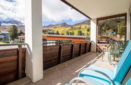 Arosa Apartment | Brüggli A-24 by Arosa Holiday Appartement/Fewo, Bad, WC, 3-Bettwohnung by Interhome
