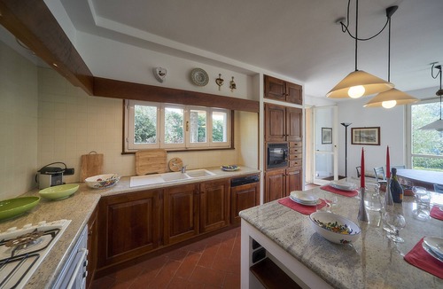 Lierna Villa | Breezeway Home in Lierna 097043-CNI-00067