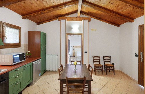 Stella Cilento Cabin | Cabin 'Frantoiana' with Mountain View, Wi-Fi and Air Conditioning